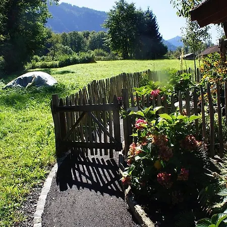 アパート Sam & Cindy Muehlemann インターラーケン