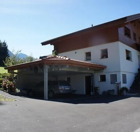 アパート Sam & Cindy Muehlemann インターラーケン